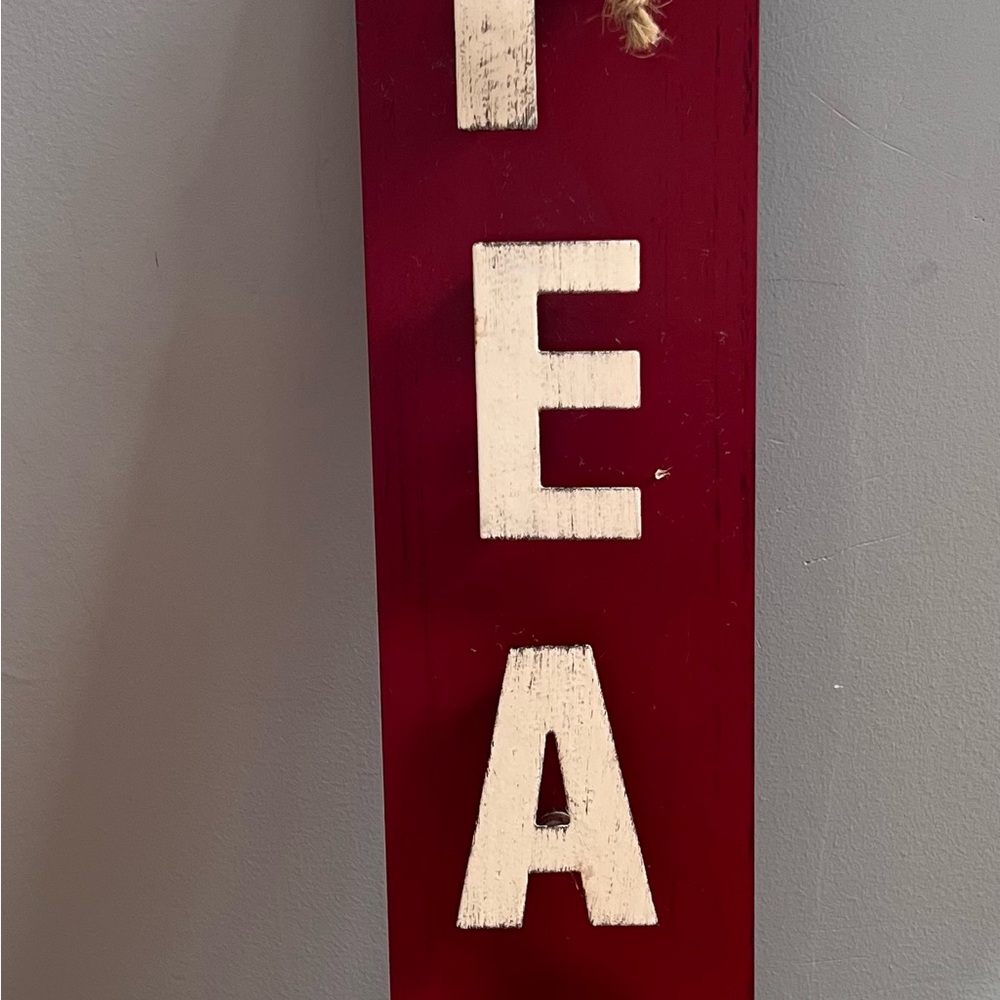 Red Vertical Tea Sign
